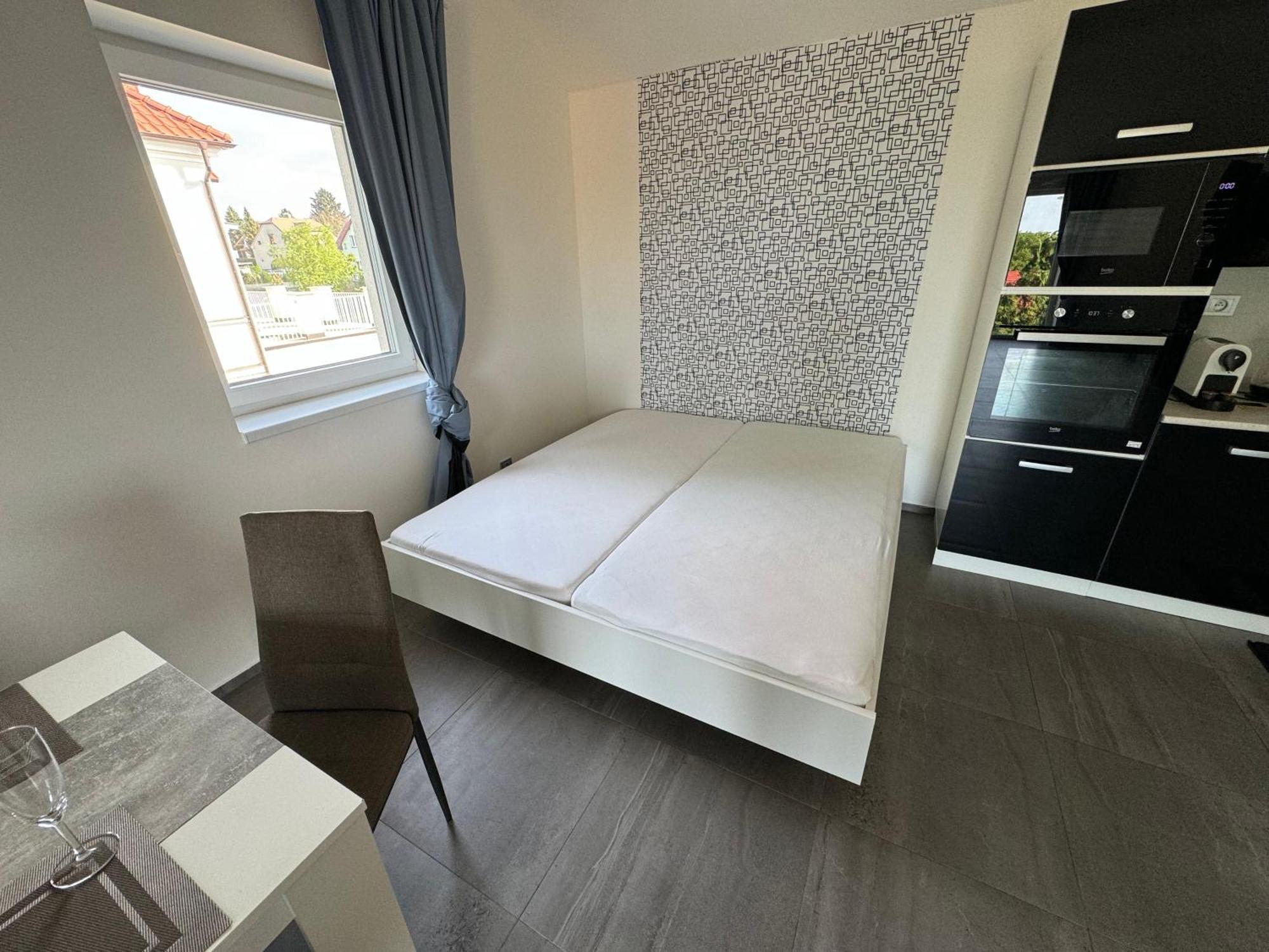 Apartman Byt 75M2 Klid Priroda Pro Rodinu براغ المظهر الخارجي الصورة